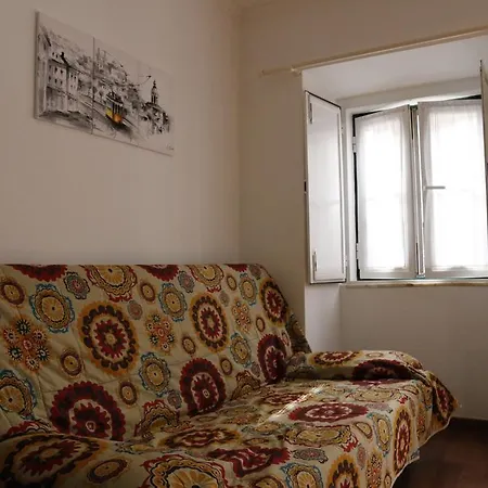 Madragoa's Nest