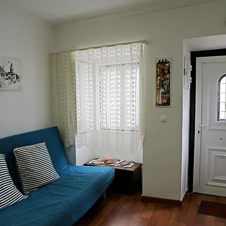 Madragoa's Nest דירה ליסבון